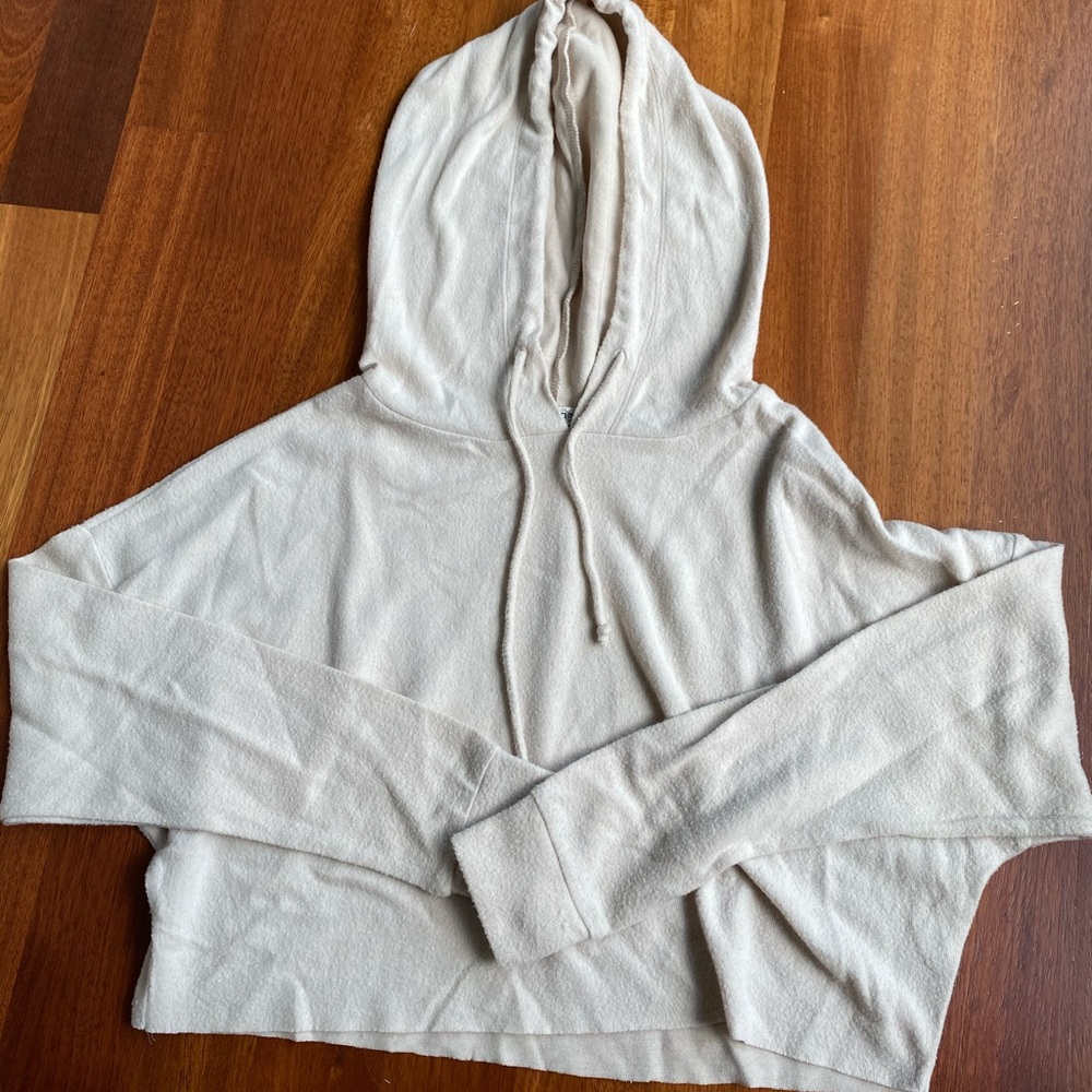 Cream cropped sweatshirt